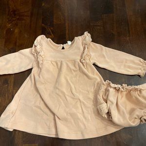 Quincy Mae Peach Longsleeve Flutter Dress & Matching Bloomers - 6-12 Months